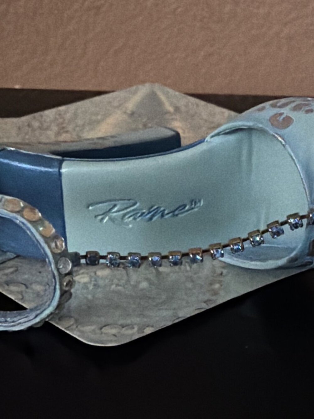 2006 Dept 56 Just The Right Shoe Raine "Mon Amour" Mini Shoe Figurine #26020 NEW - Picture 9 of 12